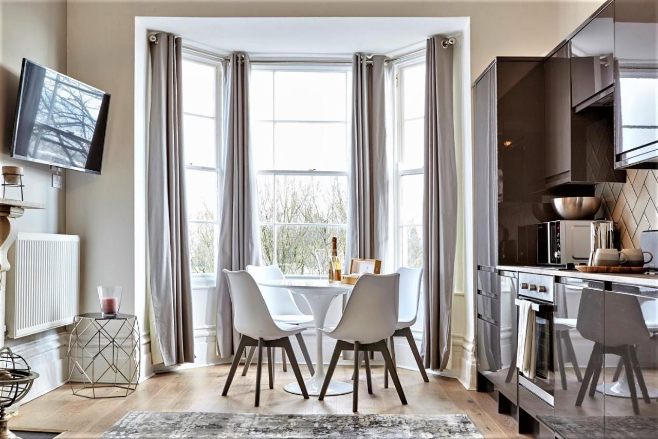 Dover Place - Your Apartment ブリストル エクステリア 写真